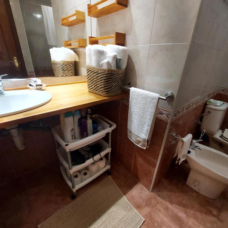 Soleado Piso Con Garaje Y Piscina A 8' Centro Appartement Castro Urdiales Buitenkant foto