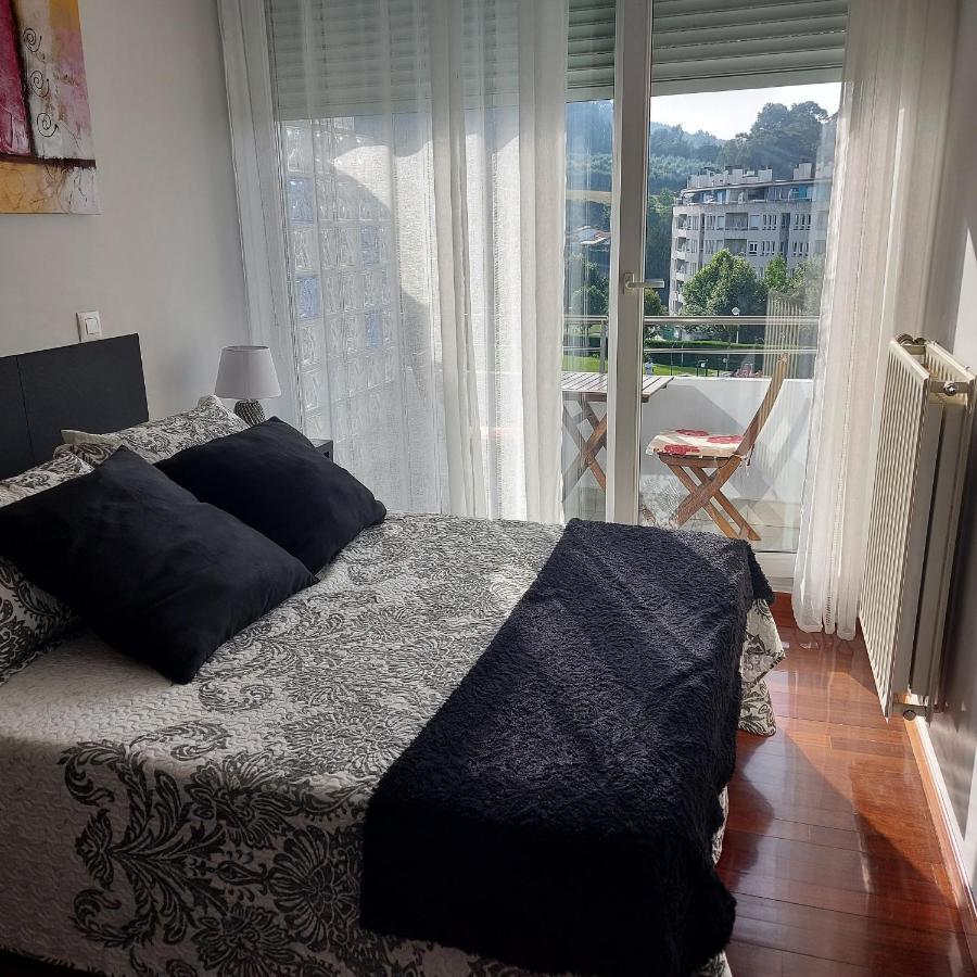 Soleado Piso Con Garaje Y Piscina A 8' Centro Appartement Castro Urdiales Buitenkant foto