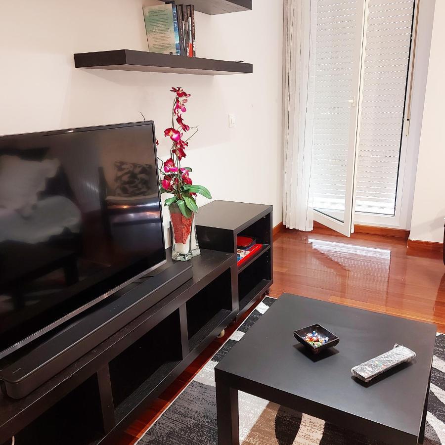 Soleado Piso Con Garaje Y Piscina A 8' Centro Appartement Castro Urdiales Buitenkant foto